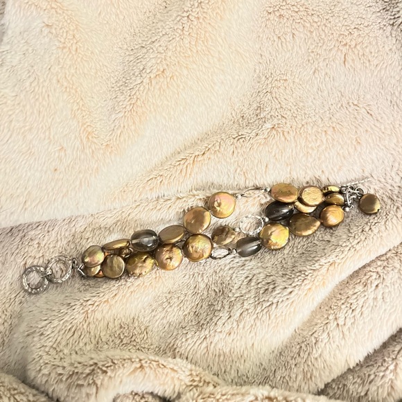 Silpada sterling Bronze coin pearl bracelet - Picture 3 of 7